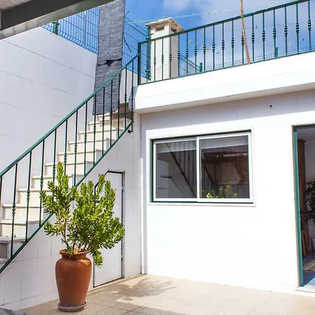 בית נופש Housebea